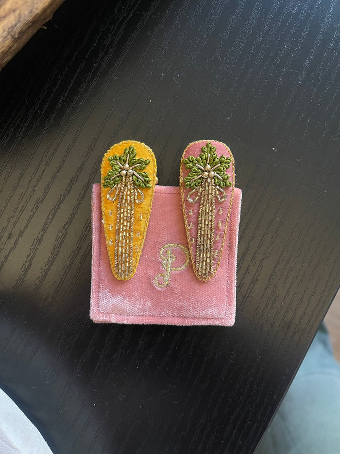 Powder Hair Care: Hair Clips- Pack of 2