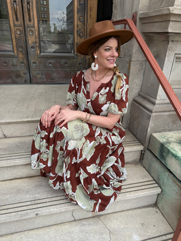 Floral Print Tiered Maxi Dress for Effortless Elegance