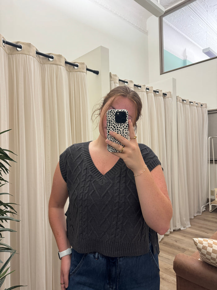 Cable Knit Side Tie Sweater Vest