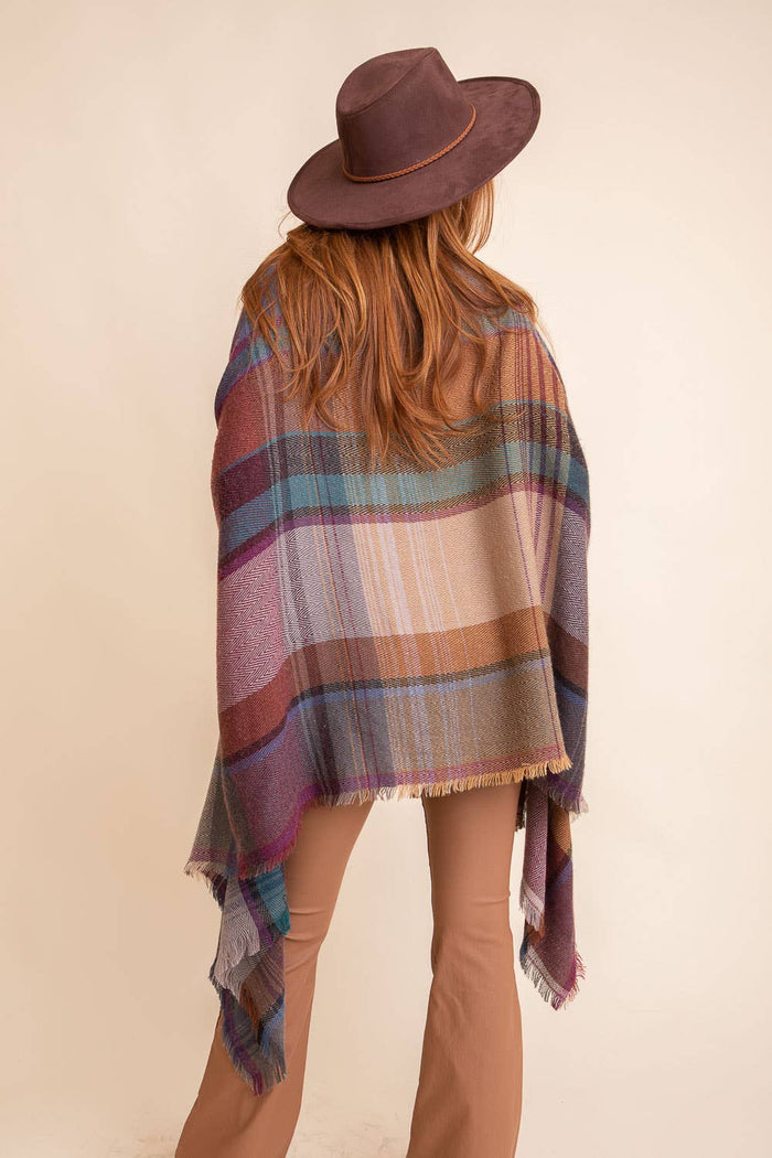 Stylish Multicolor Plaid Pocket Ruana Shawl for Women