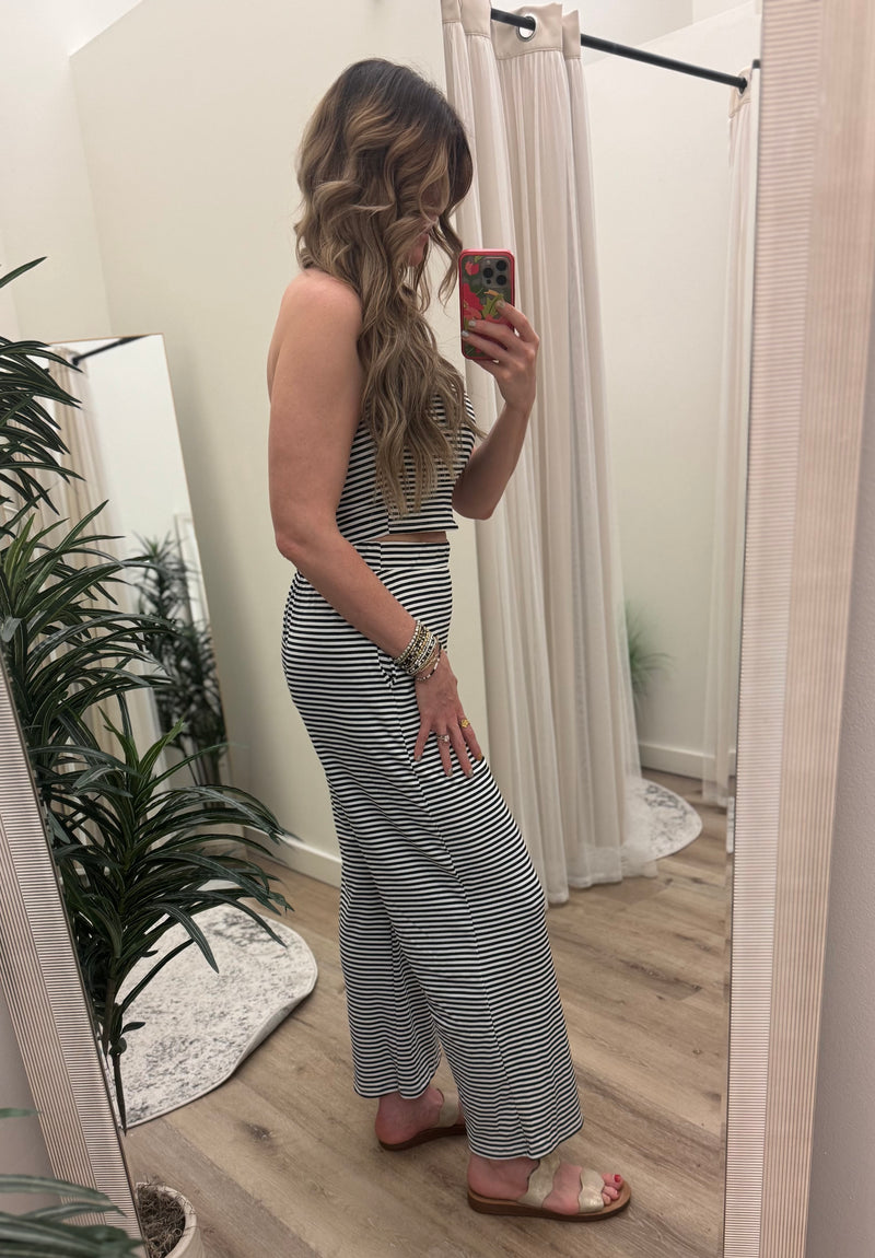 Stripe Pattern Tube Top & Wide Leg Pants Set