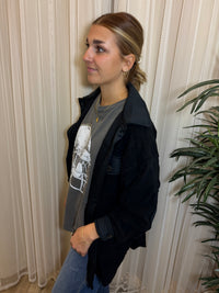 Black Cozy Button-Down Shacket – Winter Warmth + Everyday Style