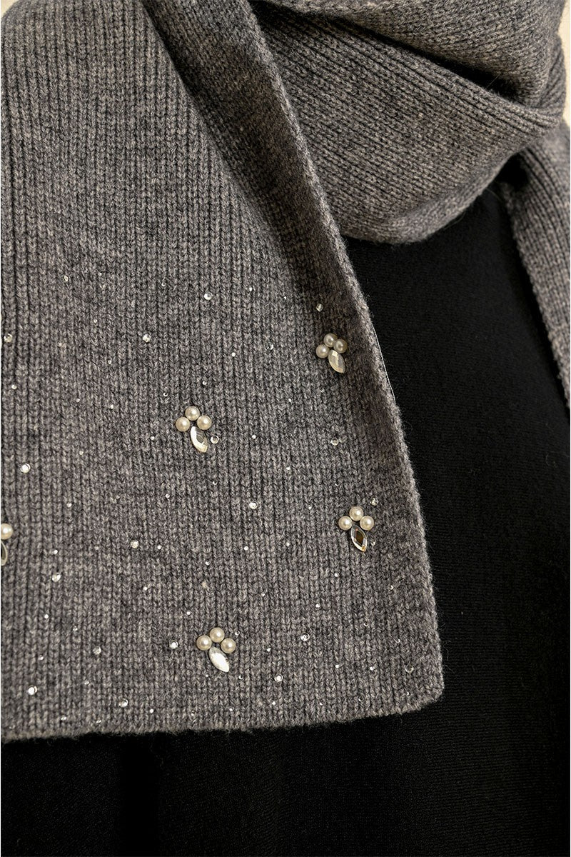 Rhinestone and Pearl Scarf for Elegant Winter Style