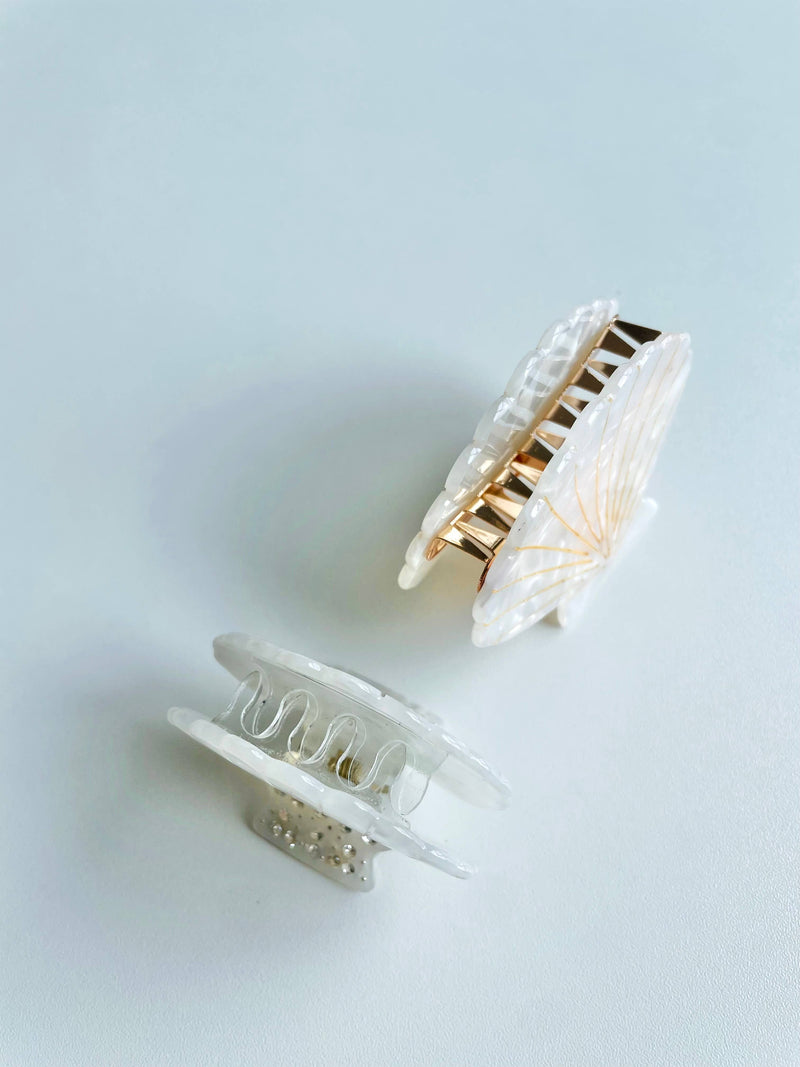 Coastal Hair Claw Clips for Elegant Beachy Styles
